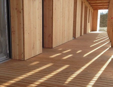 charpente-plancher-balcons-vue-2 charpente-plancher-balcons-vue-2